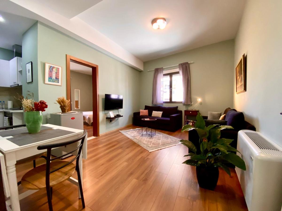 Tirana Experience, Authentic Stays In The Heart Of Old Тирана Екстер'єр фото