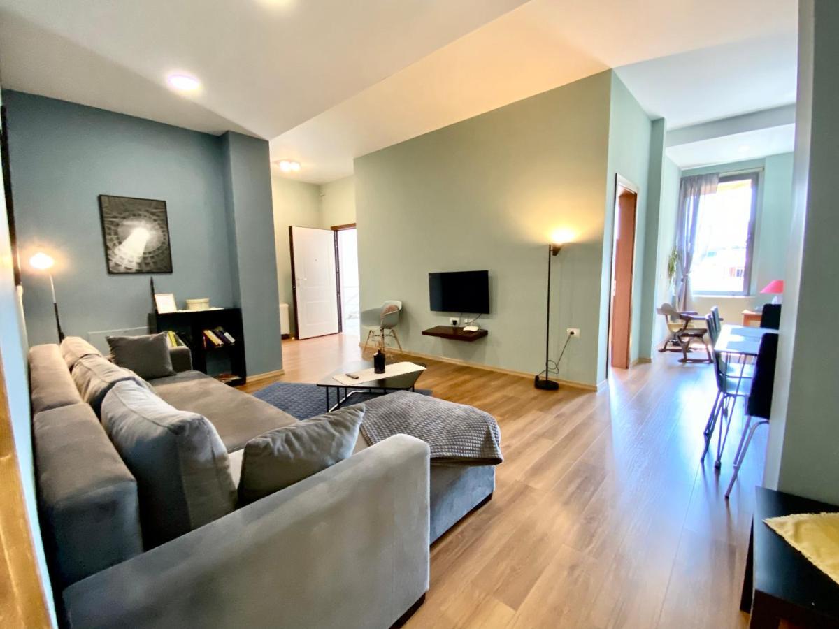 Tirana Experience, Authentic Stays In The Heart Of Old Тирана Екстер'єр фото