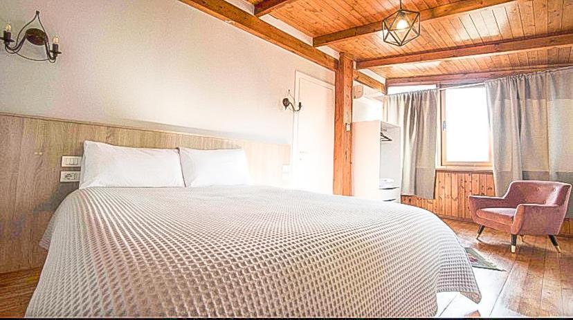 Tirana Experience, Authentic Stays In The Heart Of Old Тирана Екстер'єр фото